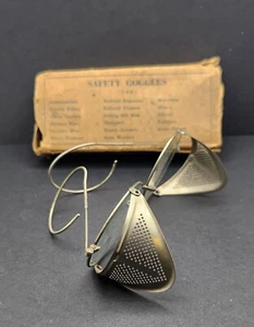 Vintage Wilson Safety Glasses Steam Punk HALLOWEEN Theatre COS Play Side Shields - Picture 1 of 9