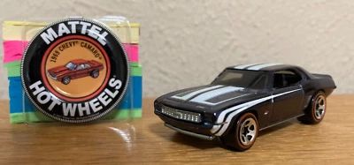 Modelo Camaro 1:64 Hot Wheels Classics Serie 4 #15/15 '69--Spectraflame Indigo Foto 1 de 4