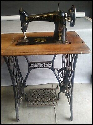 Vintage Singer Sewing Machine + Cast Iron Treadle Base Restore Or Add Table Top • 165.69€