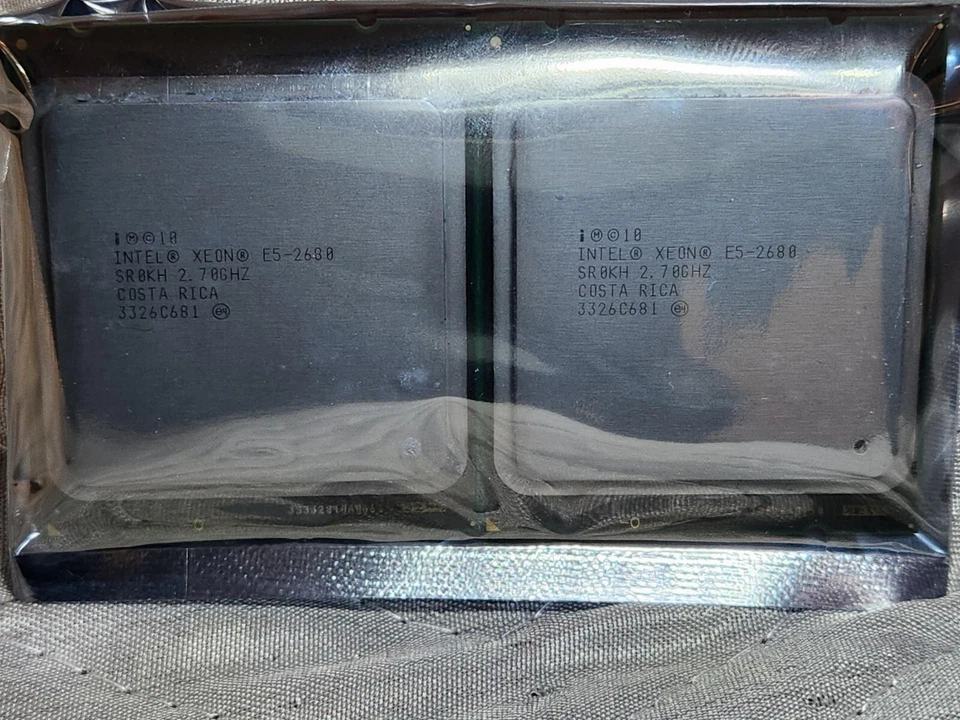 Matched Pair Intel Xeon E5-2680  2.7GHz 8-Core LGA2011 CPU/Processor SR0KH - Image 1 of 1