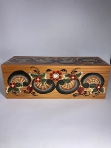 Vintage Pine Box Handpainted Rosmaling Rectangle Excellent - Picture 1 of 14