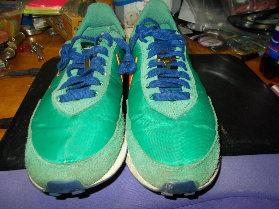 Size 8.5 - Nike Waffle Trainer 2 First Use - Green Noise 2021 - Image 1 of 1