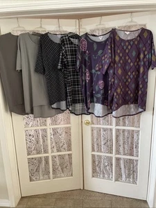 Lote 6 Camisas Top Túnica LuLaRoe Irma Para Mujer S 2 Sólidas 2 Negras 2 Estampados Púrpura - Imagen 1 de 7