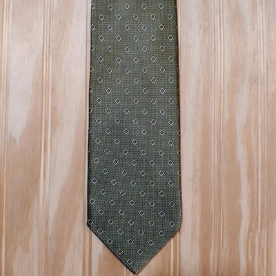 Brioni Necktie 100% Silk Tie 63" x 3 3/8" Green/Gold Diamond Pattern  - Image 1 of 4