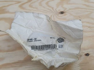 Genuine Harley-Davidson Rear Turn Signal BRACKET Chrome 68480-02 - Picture 1 of 5
