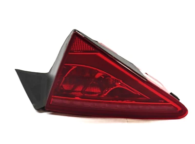 12-15 AUDI A7 S7 (C7 4G8) PASAJERO TRASERO DERECHO INTERIOR MALETERO LUZ TRASERA LÁMPARA Foto 1 de 4