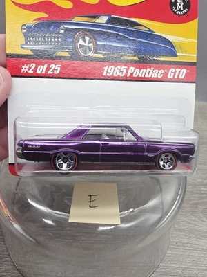 Hot Wheels Classics Series 1 (2004) Purple 1965 Pontiac GTO  #2/25 Sealed. (E)  - Image 1 of 4