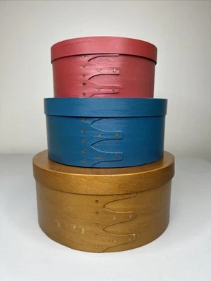 Vintage Lidded Wooden Shaker Nesting Boxes Set Of 3 Bentwood Red Blue Natural - Image 1 of 4