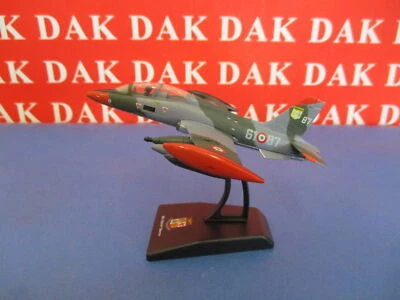 Die cast 1/100 Modellino Aereo Aircraft Aermacchi MB 339A 61 Stormo Italy - Immagine 1 di 4