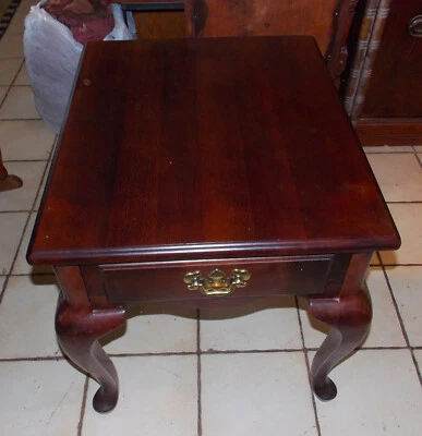 Solid Cherry End Table / Side Table  (ET102) - Image 1 of 4