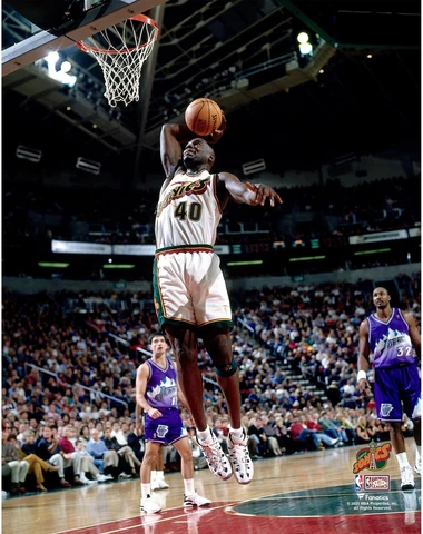 Shawn Kemp Supersonics Unsigned Hardwood Classics Tomahawk Slam Dunk Photo Cover