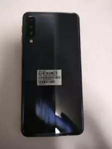 Galaxy A7 Black 64 Gb Sim Free - Picture 1 of 2