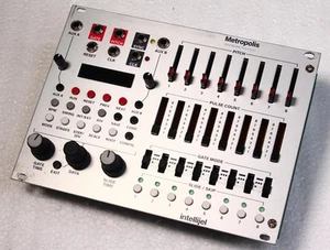 Modulo sintetizzatore modulare Intellijel Metropolis RYK M-185 Sequencer Eurorack - Foto 1 di 2