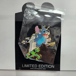 Disney Aste Stitch as King Kong spilla le 100 - Foto 1 di 4