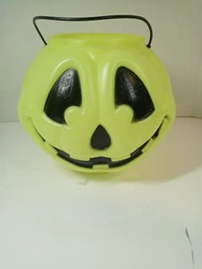 Vintage Halloween Pumpkin Bucket Blow Mold General Foam Plastics Lime green - Picture 1 of 12