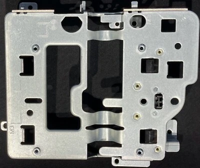 Dell ASSY BRKT MNT VESA MET 7440 / 7FKM3 - Image 1 of 4