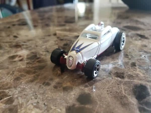 Hot Wheels S000 `Fast 2000 - Picture 1 of 9