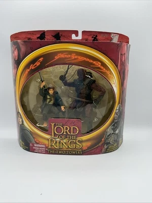El Señor de los Anillos Las Dos Torres: 4" Pippin y 7" Ugluk Orc (Toy Biz, 2002) Foto 1 de 4