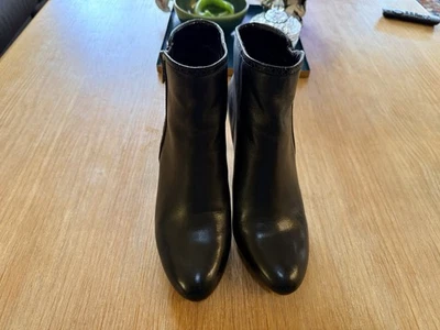Botines de cuero para mujer, negros, talla 10 Foto 1 de 4