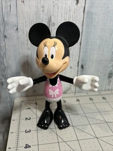 Minnie Mouse Figurine 2010 Walt Disney Mattel Production V4134, V4137, V4138 - Picture 1 of 6
