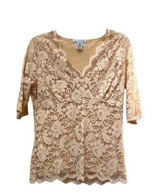 Blusa CAbi Mujer XL Cuello en V Manga 3/4 Forrada Encaje Top Camisa Babydoll Foto 1 de 4