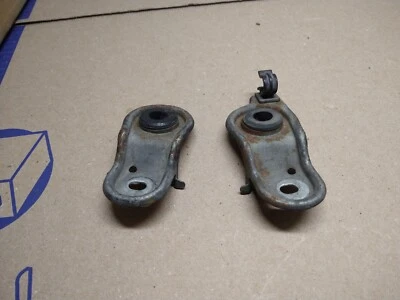 1996-2004 Acura RL upper Radiator Mounts Brackets  - Image 1 of 4