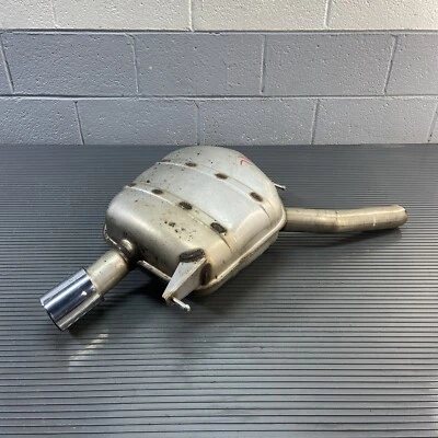 Silenciador de escape trasero izquierdo BMW 535i GT F07 2010-2015 con tubo de punta 89 k millas OEM Foto 1 de 4