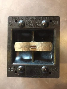 CUTLER HAMMER 60 AMP FUSIBLES PANEL EXTRAÍBLE - EN BLANCO - Imagen 1 de 3