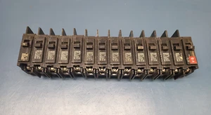 I-T-E Gould Circuit Breaker Switch Single 1 Pole 20amp LOT of 14 - Picture 1 of 7