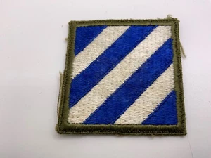 WWII Era Army 3rd Infantry Division Shoulder Patch Green Back Olive Drab Bord JJ - Picture 1 of 2