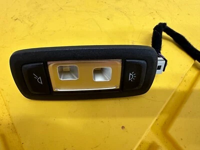 2016-2019 BMW 740I G12 RIGHT PASSENGER REAR ROOF READING DOME LIGHT LAMP OEM - Image 1 of 4
