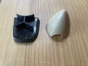 Cox P-40 Warhawk prop spinner/nose cone and radiator - Picture 1 of 3