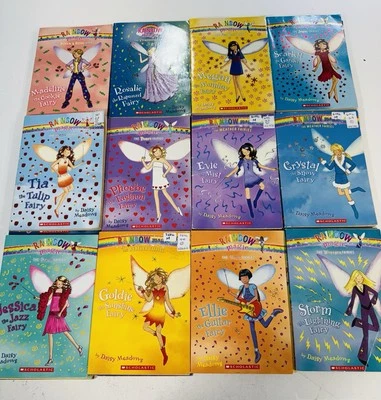 Lot Of 17 RAINBOW MAGIC ~THE PRINCESS FAIRIES BOOKS BY DAISY MEADOWS - Image 1 of 4