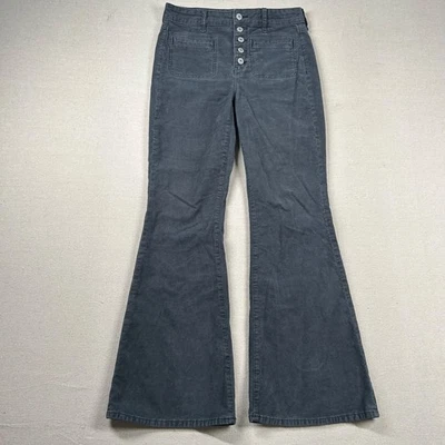 Pantalones American Eagle Coduroy para mujer 6 pantalones acampanados de tiro súper alto gris Foto 1 de 4