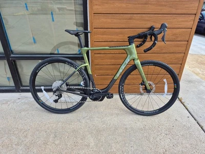 NUEVA 56 cm Fuji Jari Carbono 1.3 Carbono Gravel Bicicleta, 1x11 GRX Foto 1 de 4