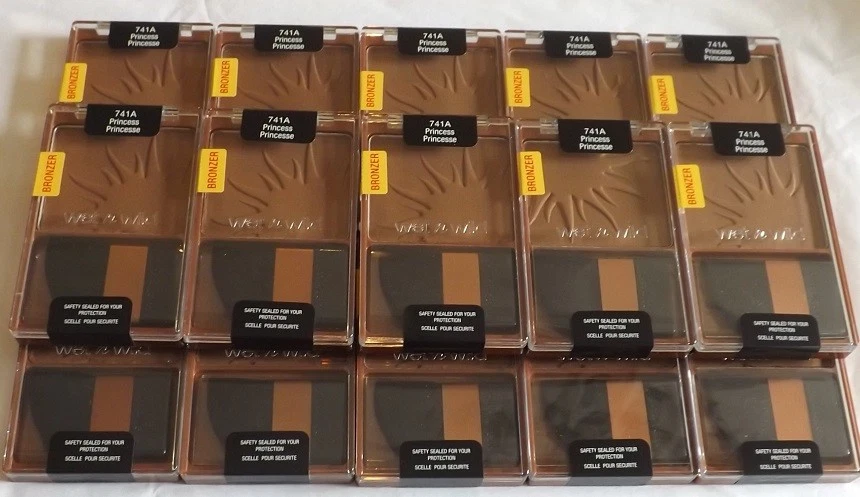 24 x WET N WILD ColorIcon ~ BRONCEADOR PRINCESA 741A ~ VENTA AL POR MAYOR Lote de 24 Foto 1 de 1
