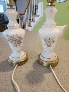 French White Opaline Art Glass Boudoir Lamps, A Matching Pair - Picture 1 of 5
