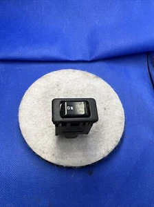 96-00 Nissan Pathfinder, Infiniti QX4 Cruise Control On/Off Switch 25340-40U05 - Picture 1 of 5