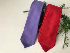 2 VTG Mens Neckties Linen Solid Lavender Red Ambassador Windsor Ties Holiday - Picture 1 of 5
