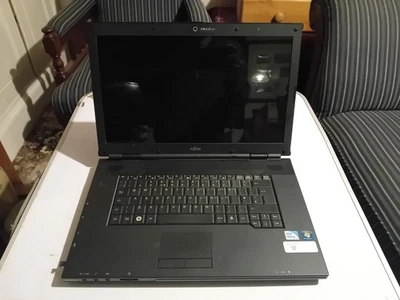 *UNTESTED FAULTY* Fujitsu amilo li3710 15.6" Windows 7 Laptop 2GB RAM No HDD - Image 1 of 4
