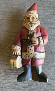 Santa Claus with lantern, hand carved wood. Excellent Condition. - Picture 1 of 6