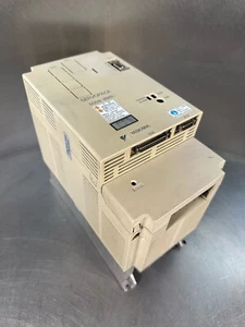 Yaskawa SERVOPACK SGDB-20ADG / SGDB20ADG 1.8KW 16.7A 2.41HP (4.6.2) - Picture 1 of 5