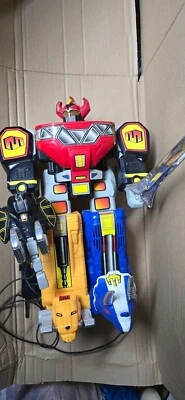 MEGAZORD ROBOT POWER RANGERS CON SCATOLA COME DA FOTO - Immagine 1 di 4