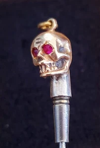 Antique 10k Gold Skull Memento Mori Key Ruby Eyes Pocket Watch Key FOB - Picture 1 of 10