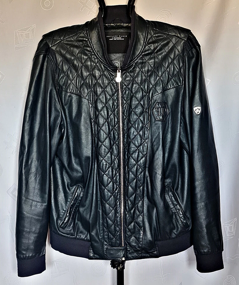 КУРТКА ИТАЛИЯ ПОДЛИННЫЙ PHILIPP ПРОСТОЙ ЛОГОТИП ТЕМНО-СИНИЙ КОЖАНЫЙ МУЖЧИН US46 EU56 - Изображение 1 из 4