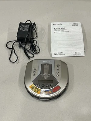 Aiwa XP-R220 EASS 3x CD Player Sintonizador AM/FM - TESTADO E FUNCIONA - Imagem 1 de 4