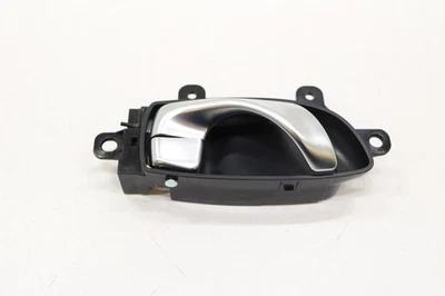 2014-2024 Infiniti Q50 delantero derecho interior manija de puerta interior OEM Foto 1 de 4