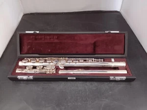 YAMAHA Flute YFL-412 Used with Case - Picture 1 of 13