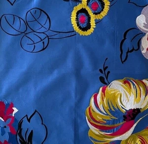 DESIGNERS GUILD Mararhi Kasida Floral Embroidery Blue Pink Remnant New - Picture 1 of 1