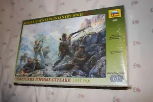 Zvezda 1/35  WWII Soviet Mountain Infantry 1942 - Picture 1 of 2